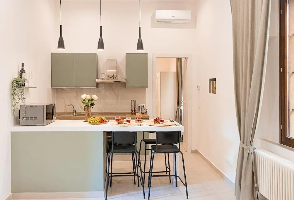 Apartment New Private Apt In Como Whit A-C Comfort - Elegant - Comfortable